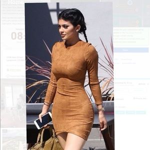 ISO Kylie dresses size large